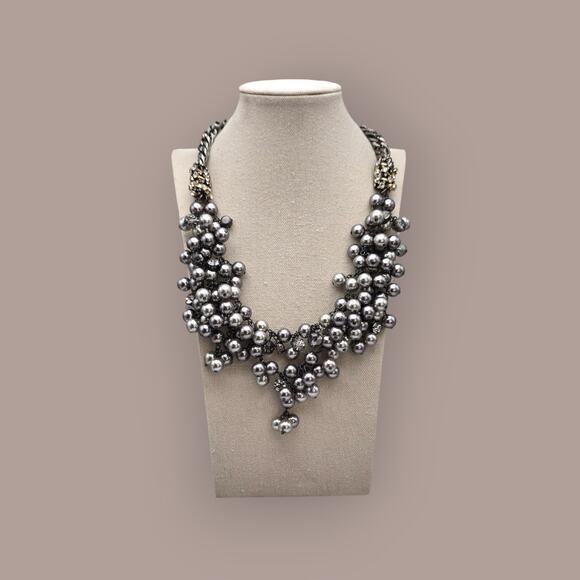 Gray Pearl Cluster Dark Metal Stella & Dot Necklace – Vintage Old Money Glam - Picture 10 of 10